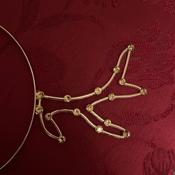 Bejeweled holiday headband - Picture 2 of 2